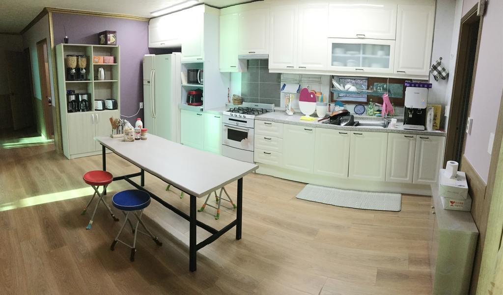 House479 Hotel Yeosu Buitenkant foto